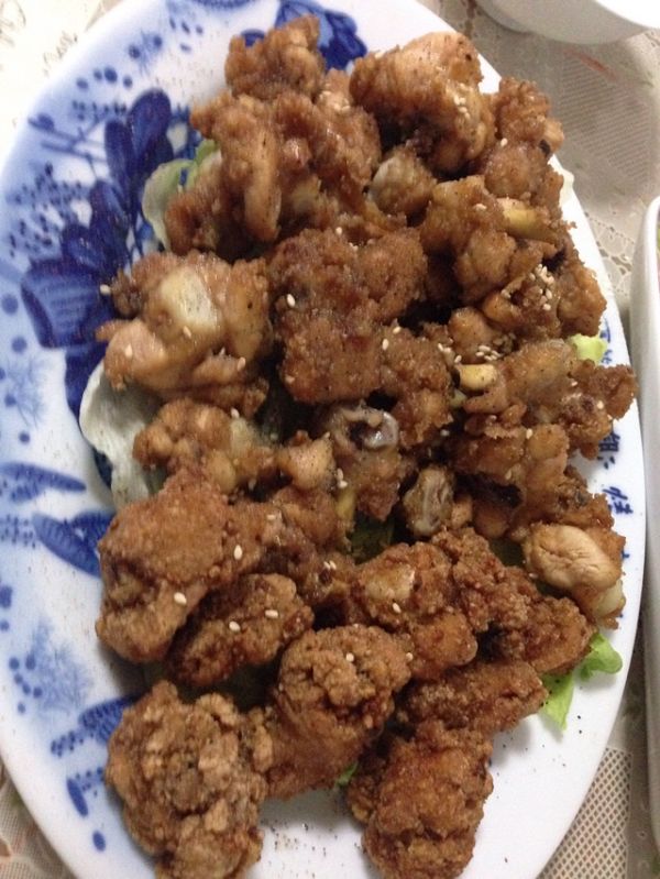 香酥可口盐酥鸡