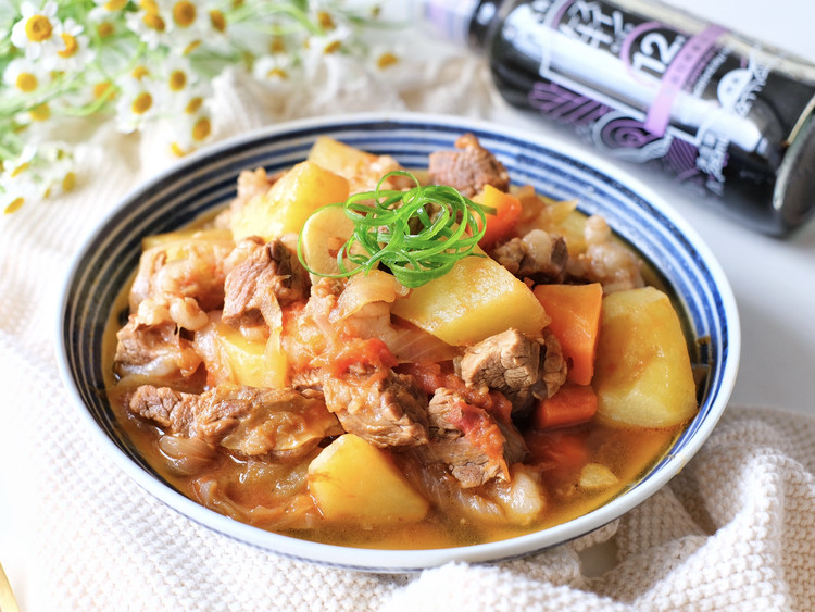 牛肉炖土豆的做法