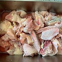 #尽享安心亲子食刻#可以吃两碗米饭的胡萝卜土豆炖鸡块的做法图解2
