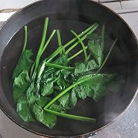 牛油果香蕉黄瓜提子奶昔配土豆泥菠菜鸡蛋泥的做法图解3