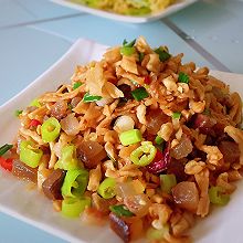 腊肉丁炒萝卜干