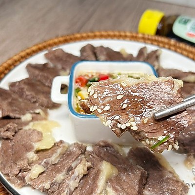 低脂美食：白切牛肉，搭配这酱汁超赞