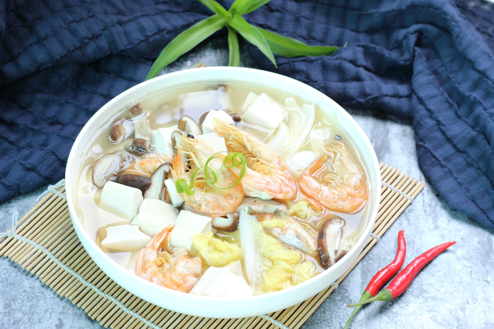 虾仁海带豆腐汤怎么做_虾仁海带豆腐汤的做法_厨房笔记-fang_豆果美食