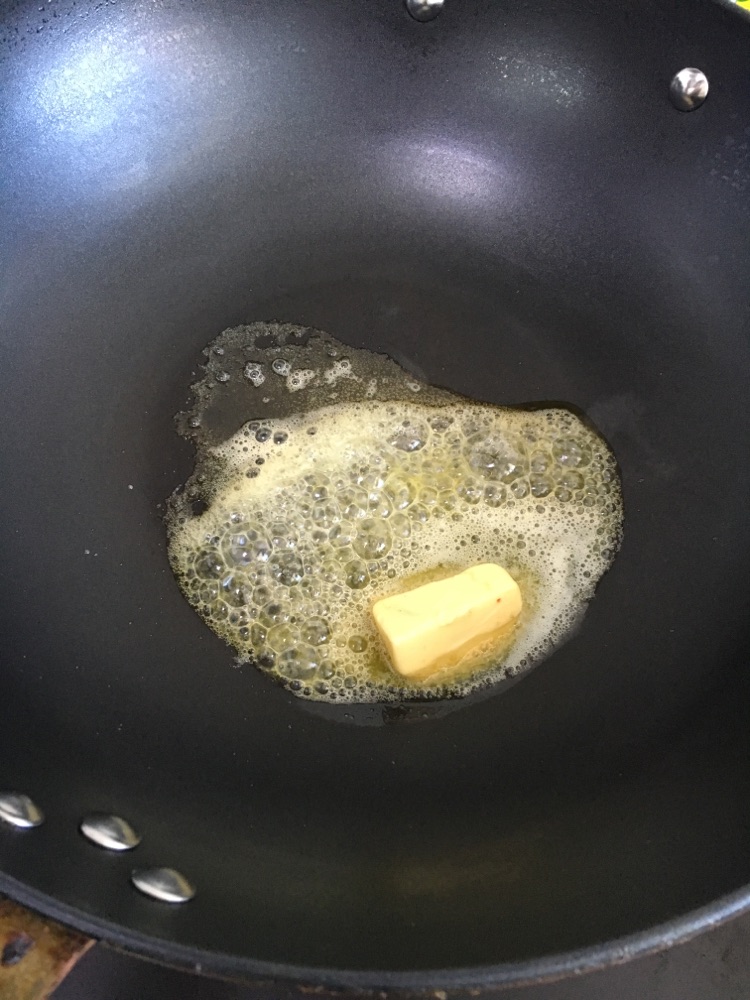 花生蔓越莓牛轧糖的做法图解2
