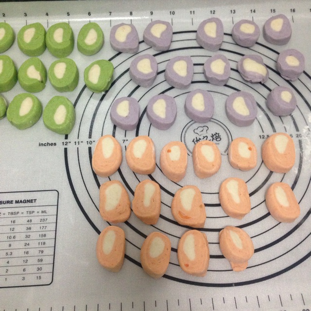 彩色水饺的做法图解5
