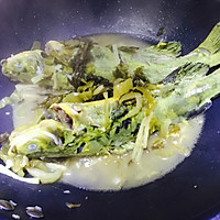 酸菜香焖黄颡鱼（黄骨鱼）的做法图解9