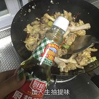 大盘鸡焖卷子的做法图解13