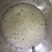 拉花戚风蛋糕的做法图解4