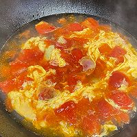 #金龙鱼橄调-橄想橄做#西红柿蛋花汤的做法图解4