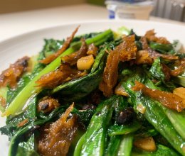 极简｜豆豉鲮鱼油麦菜的做法