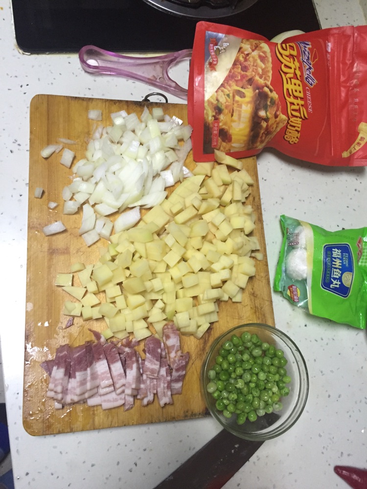 咖喱培根鲜虾焗饭的做法图解2