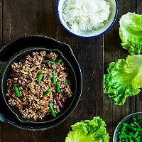 炒牛肉豆子生菜碗.的做法图解7