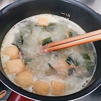 汤品类：一碗非常简单、美味的日式味噌汤的做法图解10