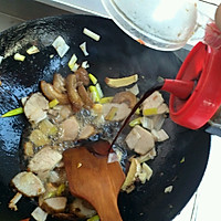蘑菇炒肉片的做法图解5