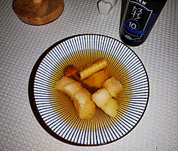#吃出健康，解决假胖#姬松茸鱼骨汤的做法