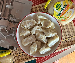 酸菜饺子的做法