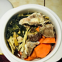 “美食视频挑战赛”菜干红萝卜猪骨汤的做法图解5
