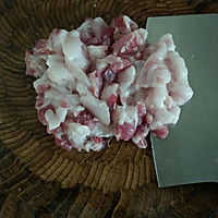 板栗五花肉的做法图解1