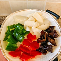 #秋日养生这样吃#养身低脂餐~彩蔬炒山药的做法图解1