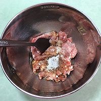 猪肉豇豆馅白菜饺子的做法图解4
