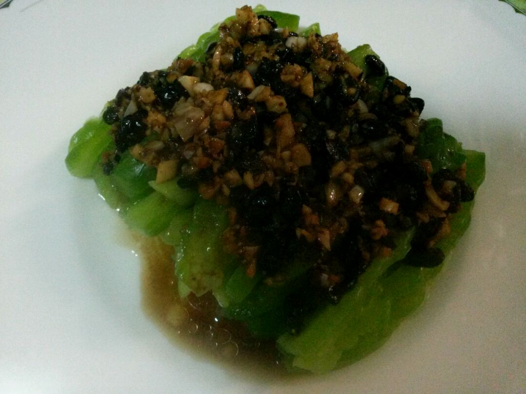蒜茸豆鼓拌凉瓜的做法图解10