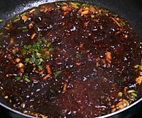 石锅牡蛎鱿鱼豆腐汤的做法图解3