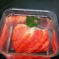 草莓果冻/樱花果冻的做法图解3