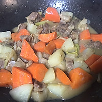 土豆胡萝卜炖牛腩的做法图解9