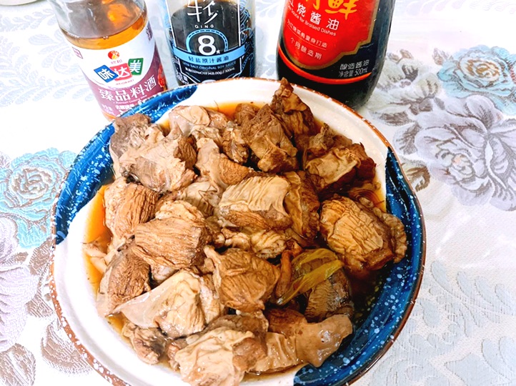 超级好吃的炖护心肉的做法