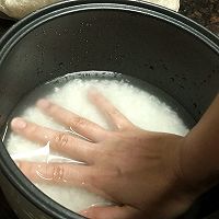 #换着花样吃早餐#美味电饭煲牛肉焖饭的做法图解2