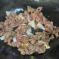 芹菜炒牛肉的做法图解6