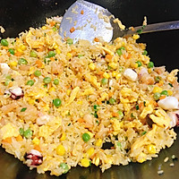 Xo酱海鲜炒饭的做法图解13