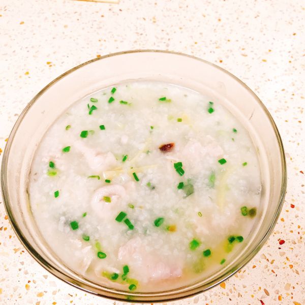 皮蛋瘦肉粥
