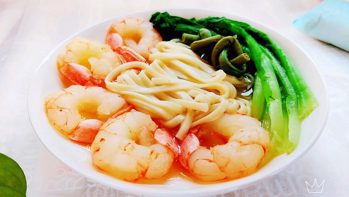 鲜嫩虾仁小白菜面条