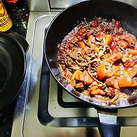 #异域美味 烹饪中式年味#五花肉炖豇豆干的做法图解7