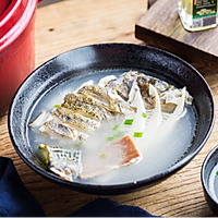 冬季进补之奶白鳜鱼汤的做法图解7
