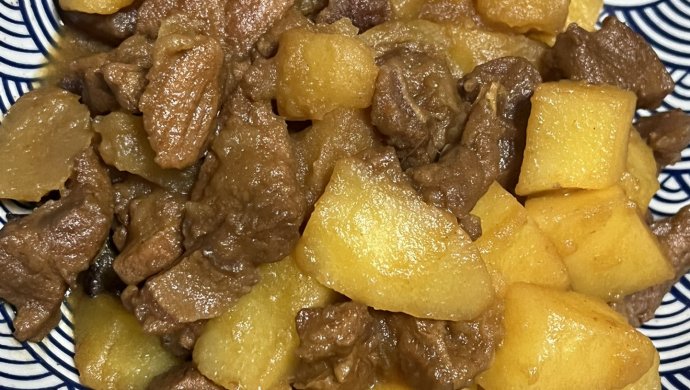土豆烧牛腩