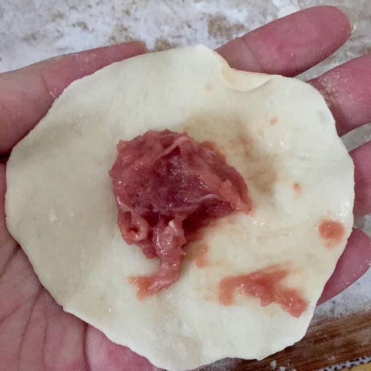 【逗逗家】肉包子，即可以煎，又可以蒸的做法图解6