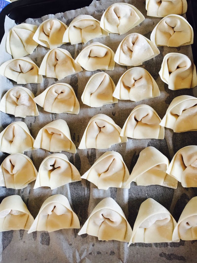 虾仁蘑菇猪肉馄饨