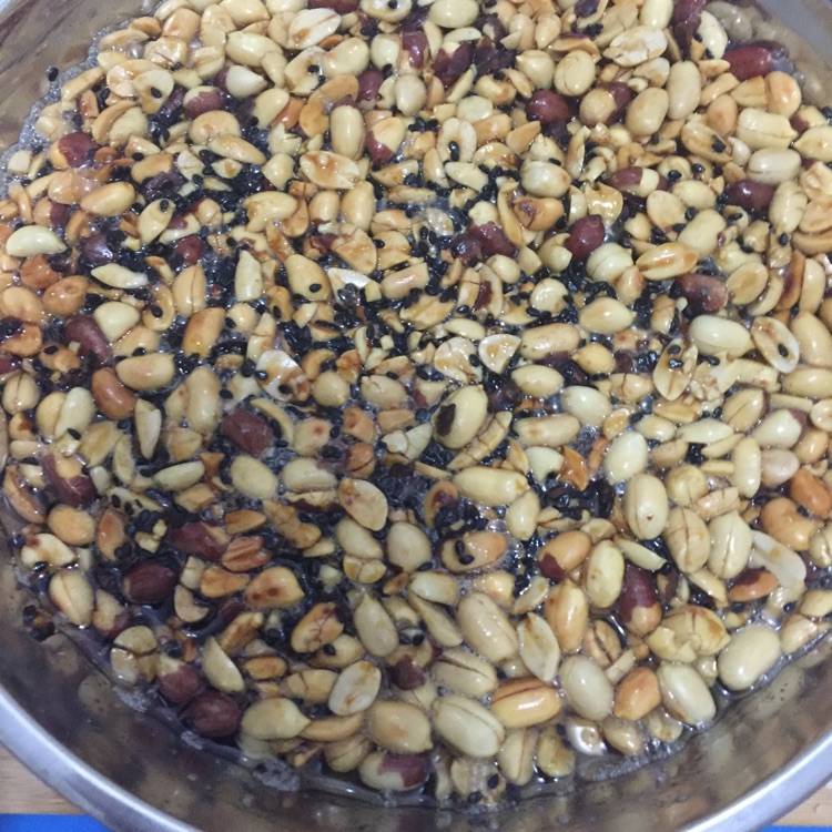 花生芝麻核桃酥糖的做法图解6