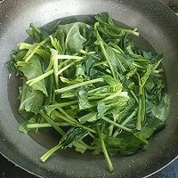 清炒菠菜胡萝卜的做法图解5
