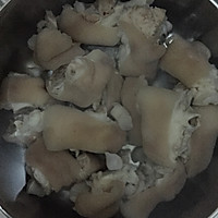 蚝豉花菇焖猪手的做法图解5