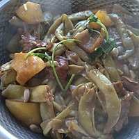 五花肉芸豆炖土豆的做法图解10