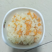 胡萝卜焖米饭