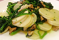 菠菜肉丝炒年糕的做法