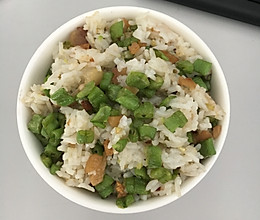 青豆角炒饭的做法