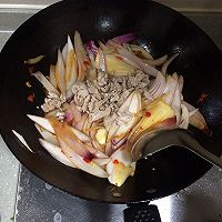 洋葱炒肉的做法图解6