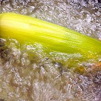 煮玉米的家传秘籍的做法图解3