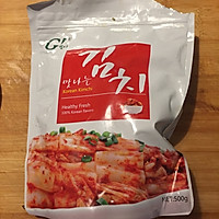 辣白菜炒饭的做法图解1