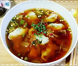 「私房」泡菜酸汤水饺的做法